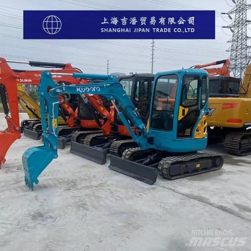 Kubota U 25 小型挖土機/掘鑿機<7t(小型挖掘機)