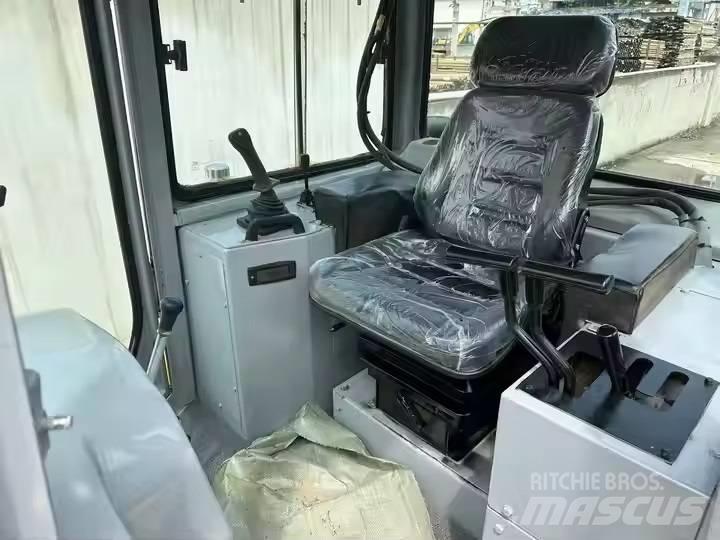CAT D 6 R 履帶推土機