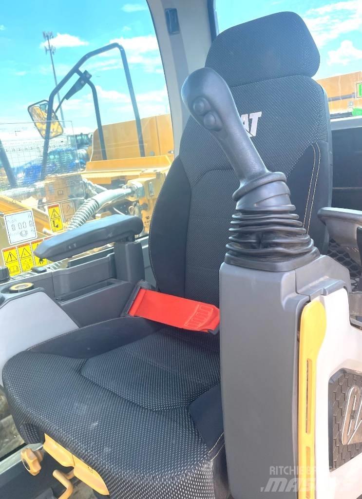 CAT 320 TC 履帶式 挖土機/掘鑿機/挖掘機