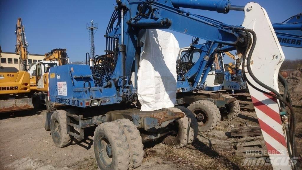 Liebherr A900-C 旋轉式挖土機/掘鑿機/挖掘機