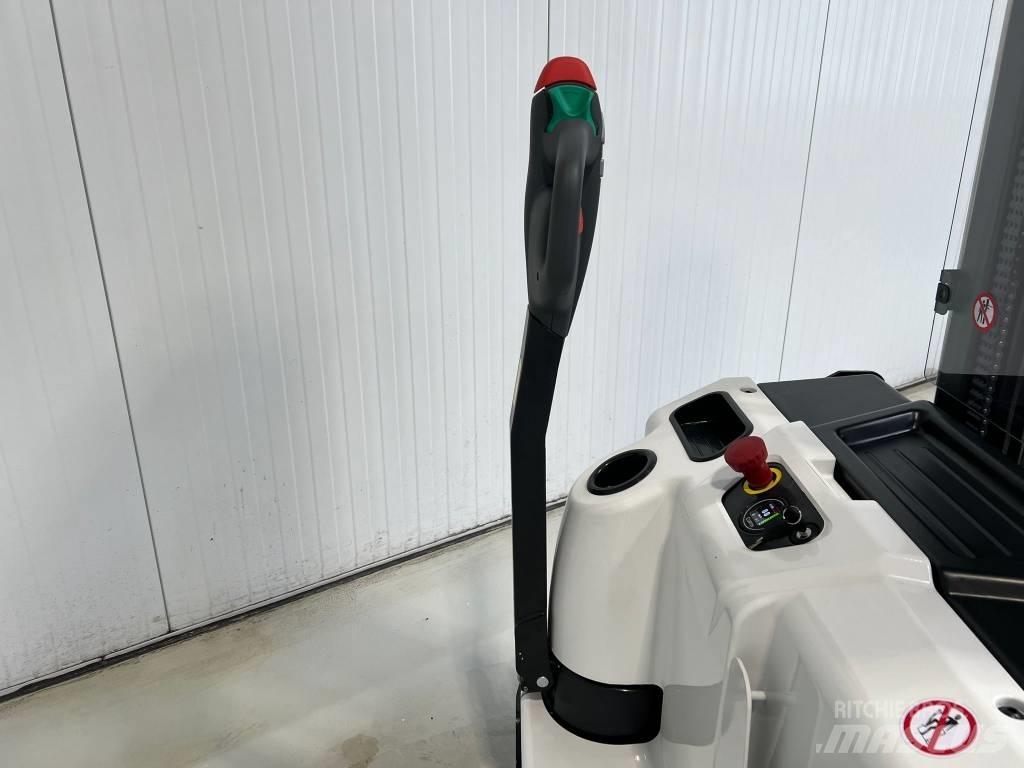 Bobcat BSL16N-7 行走控制式堆積機