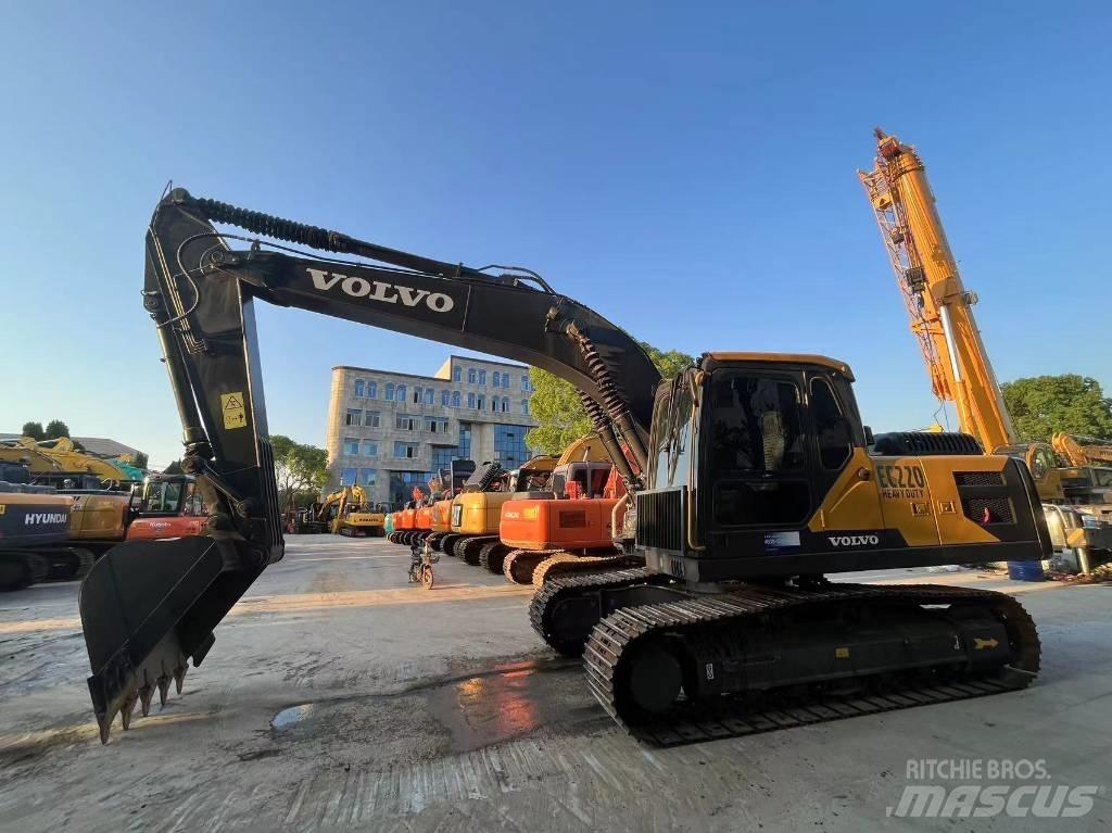 Volvo EC 220 D 履帶式 挖土機/掘鑿機/挖掘機