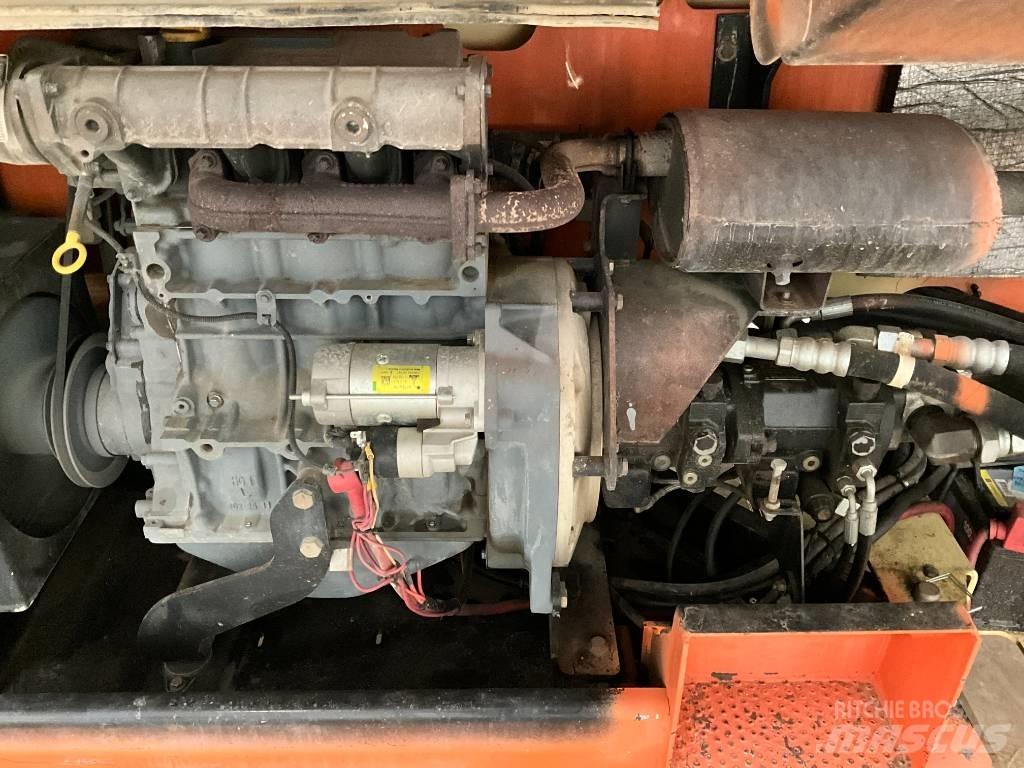 JLG 3394 RT 剪式升降機