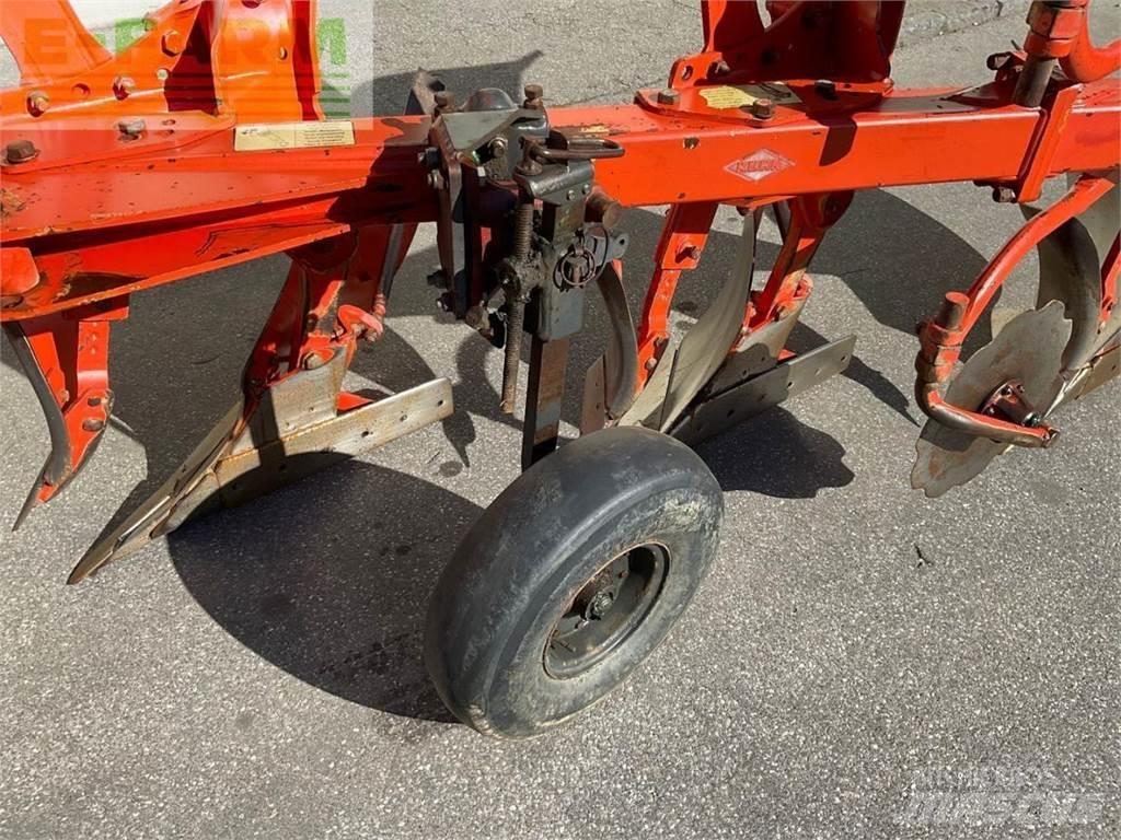 Kuhn MM 110 4T 傳統犁