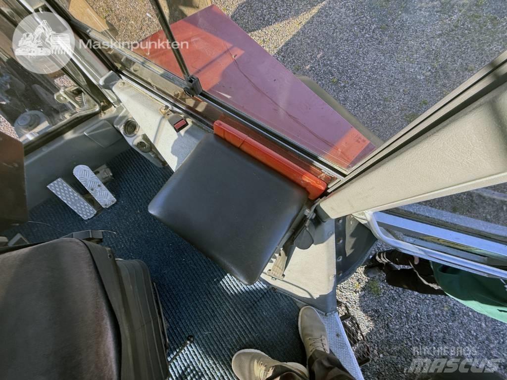 Huddig 1160 反鏟裝載機