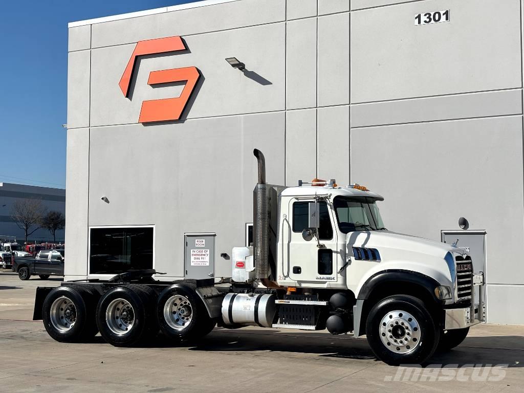 Mack GU713 曳引機組件