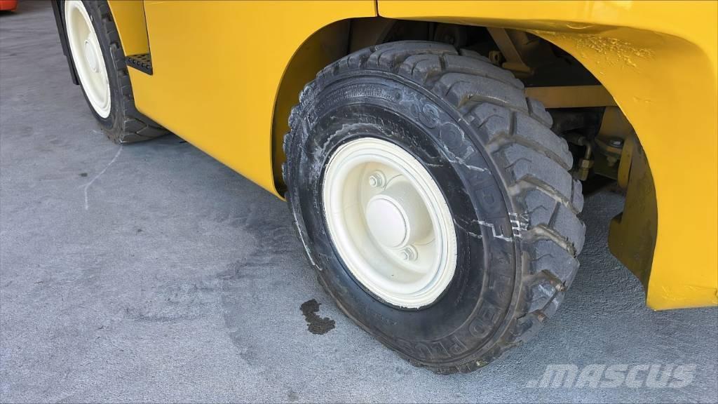 Yale GDP 30 VX 柴油卡車