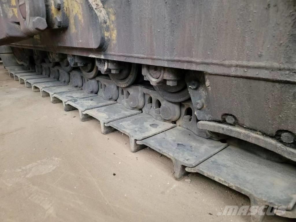 CAT D7G2 履帶推土機