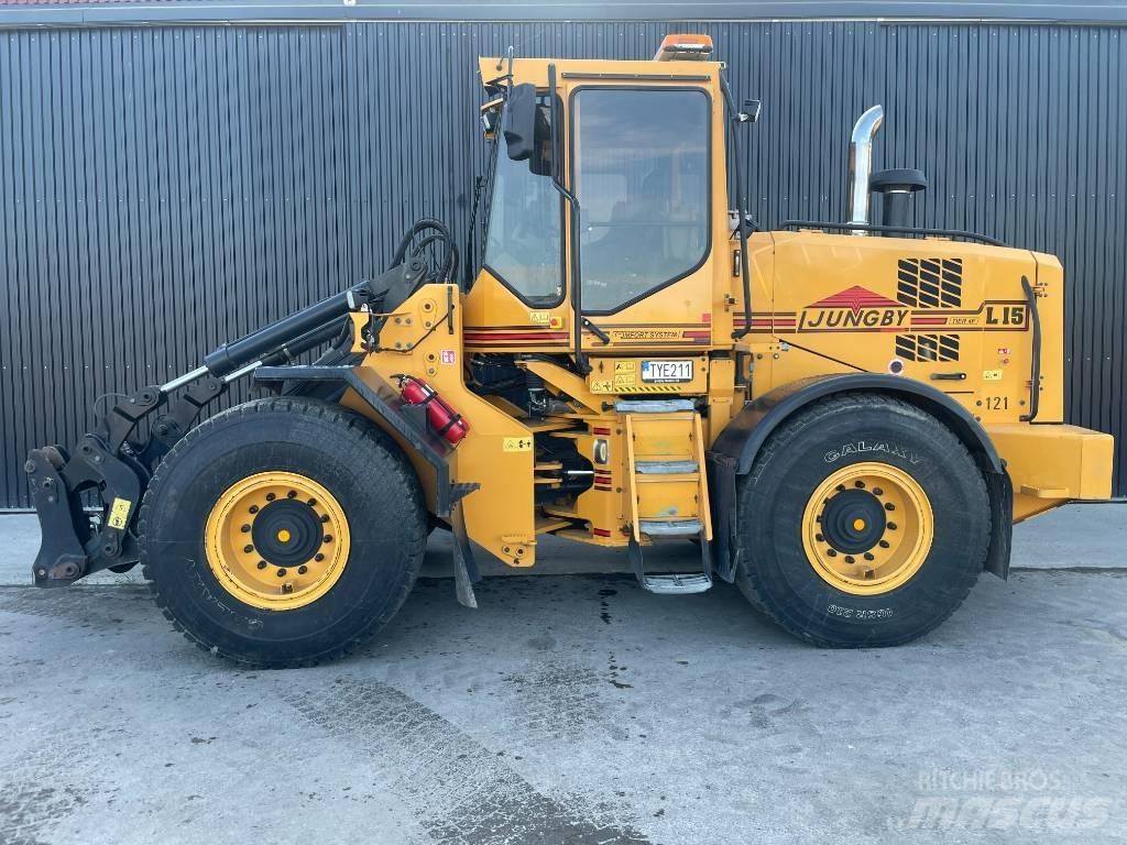 Ljungby L 15 輪胎式裝載機