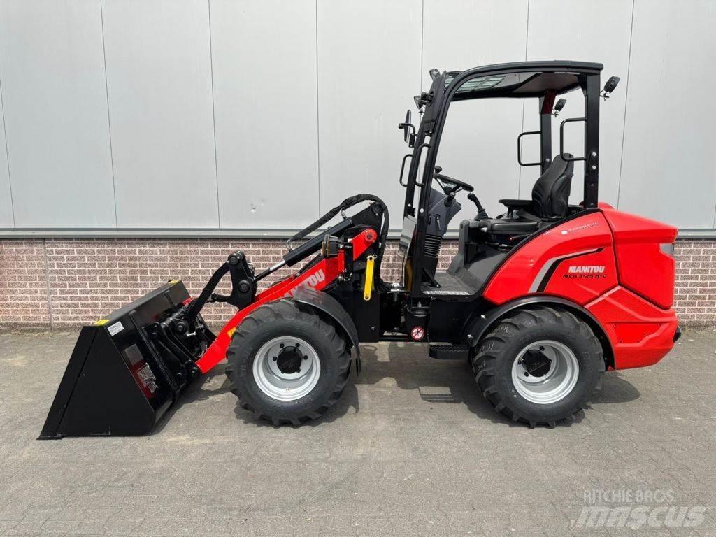 Manitou MLA 3-25 輪胎式裝載機