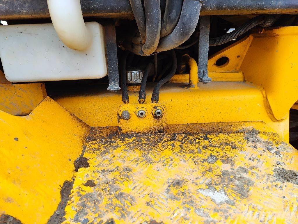 JCB 436 輪胎式裝載機