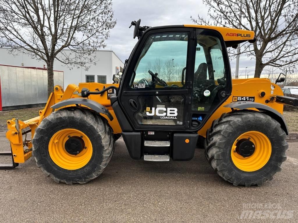 JCB 541-70 Agri Plus 伸縮臂操作車