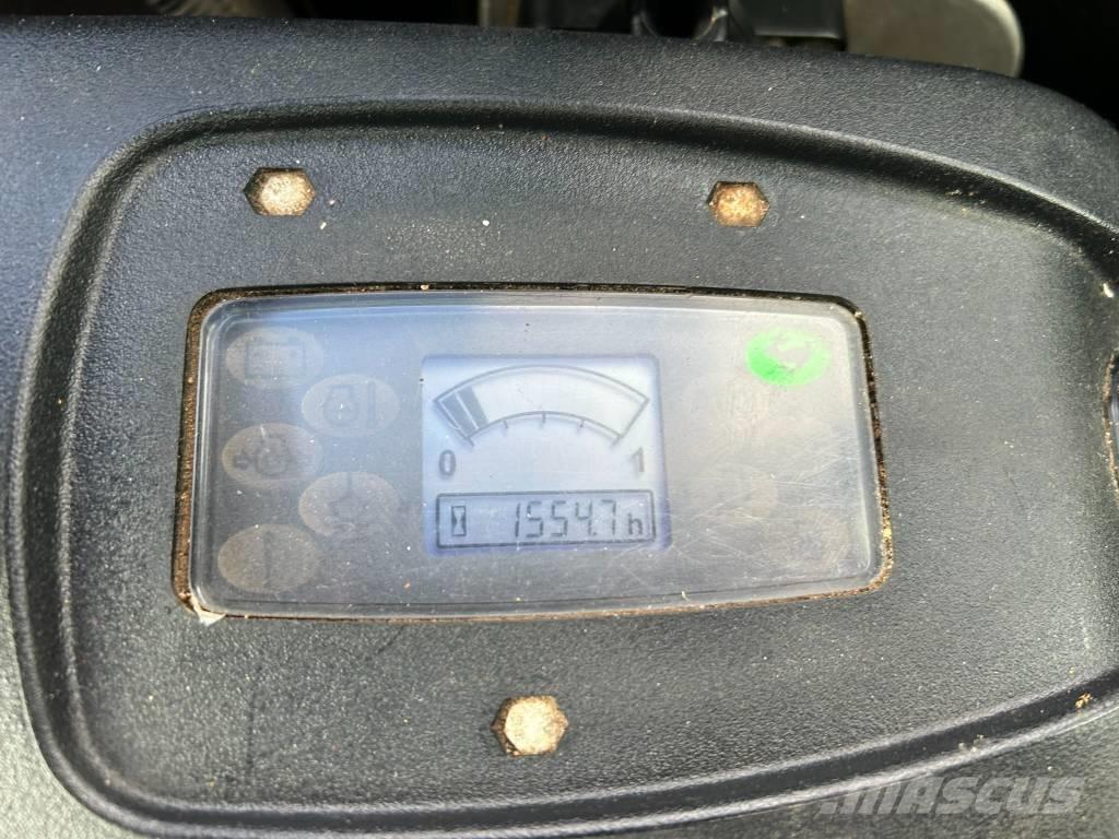 JCB 8026 CTS 小型挖土機/掘鑿機<7t(小型挖掘機)