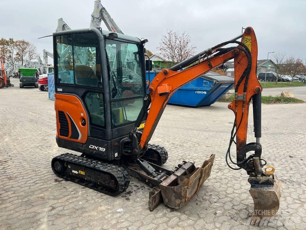 Doosan DX 19 小型挖土機/掘鑿機<7t(小型挖掘機)