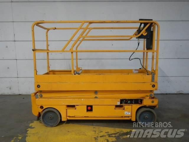 Haulotte Compact 8CU 剪式升降機