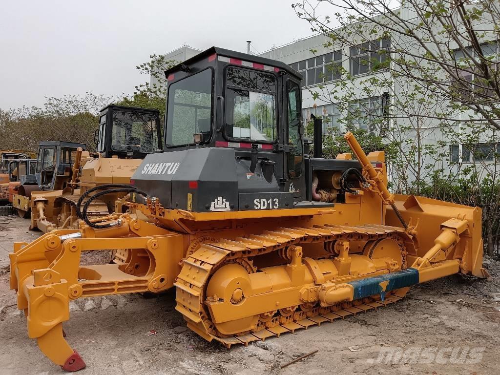 Shantui SD 16 履帶推土機