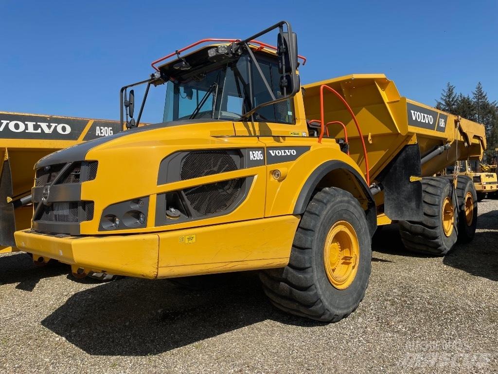 Volvo A30G 鉸接式起吊車
