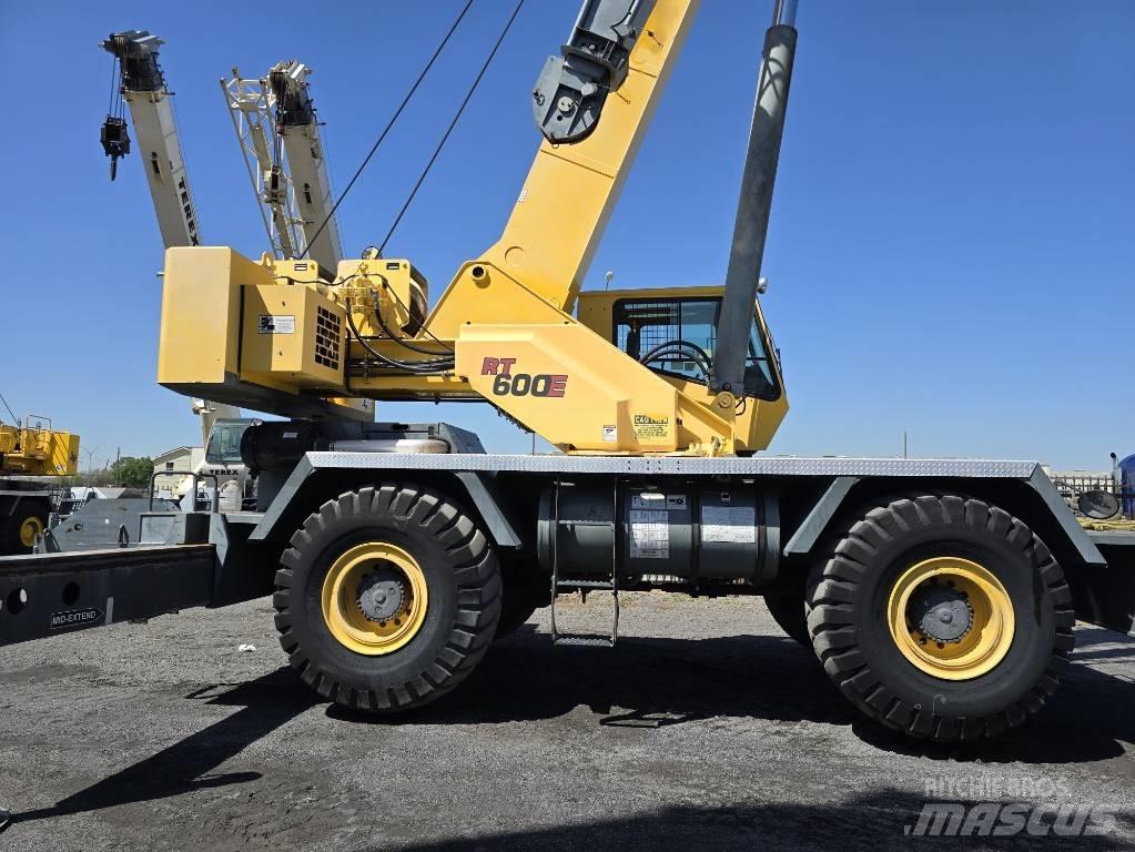 Grove RT 600 E 越野起重機