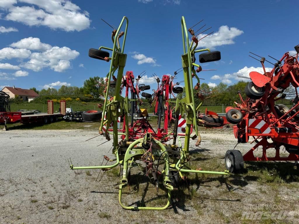 CLAAS VOLTO670 耙與翻草機