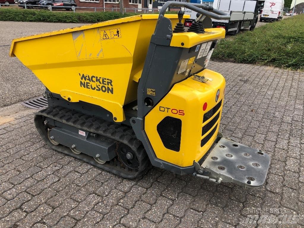 Wacker Neuson DT 05 履帶式傾卸車/翻斗車
