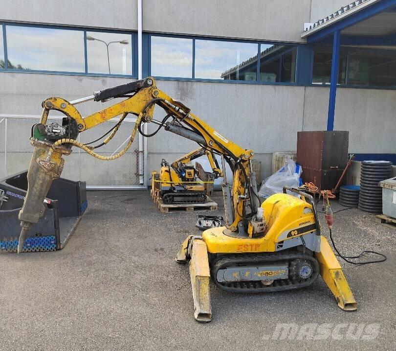Brokk 90 拆卸式挖土機/掘鑿機/挖掘機