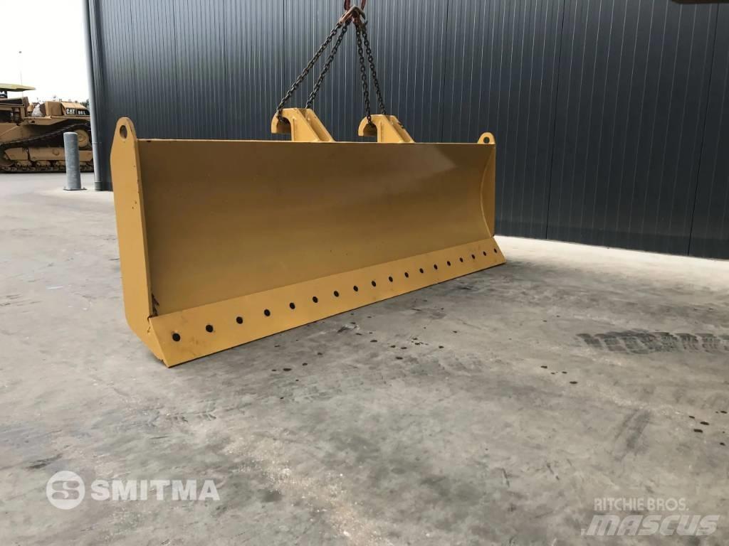 Komatsu QR 鏟刀
