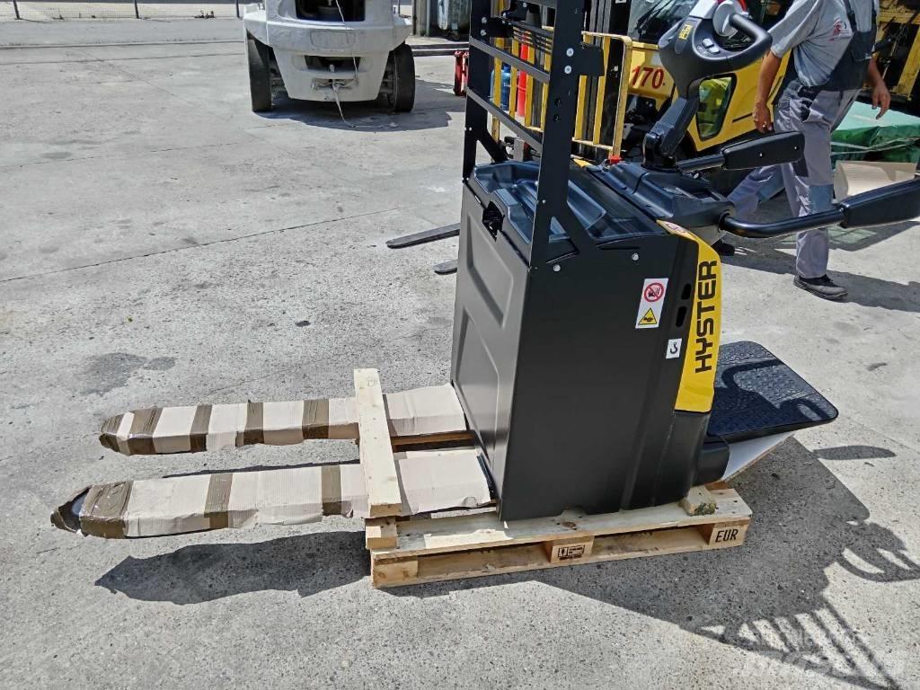 Hyster P2.0S 平台型低架升降機