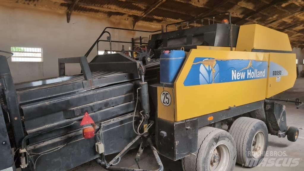 New Holland BB95OAS 方形打捆機