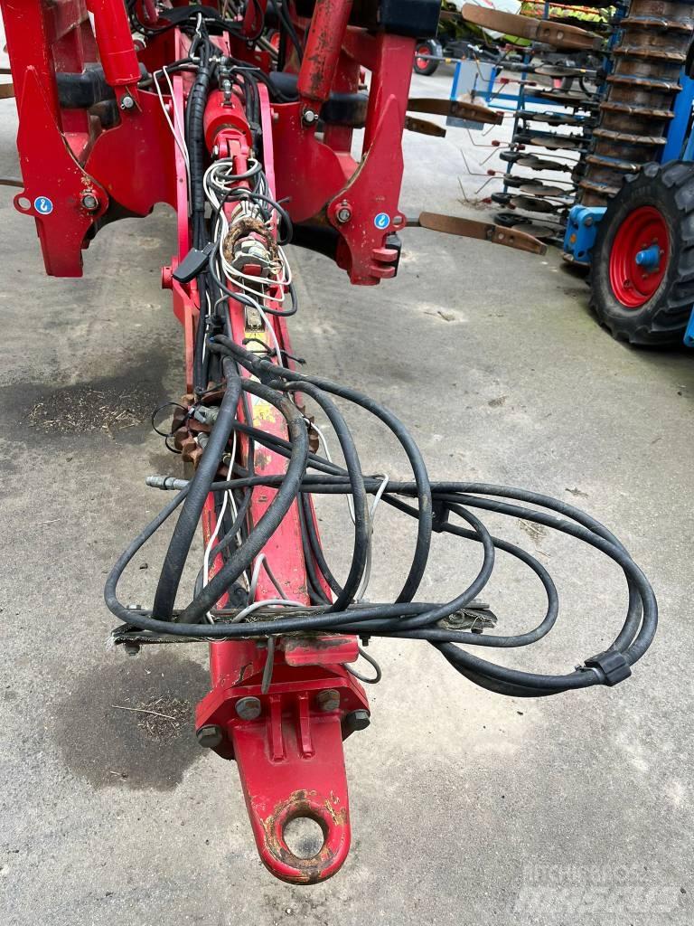 Horsch Tiger 8 AS 中耕管理機