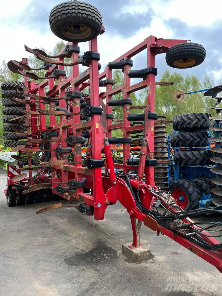Horsch Tiger 8 AS 中耕管理機