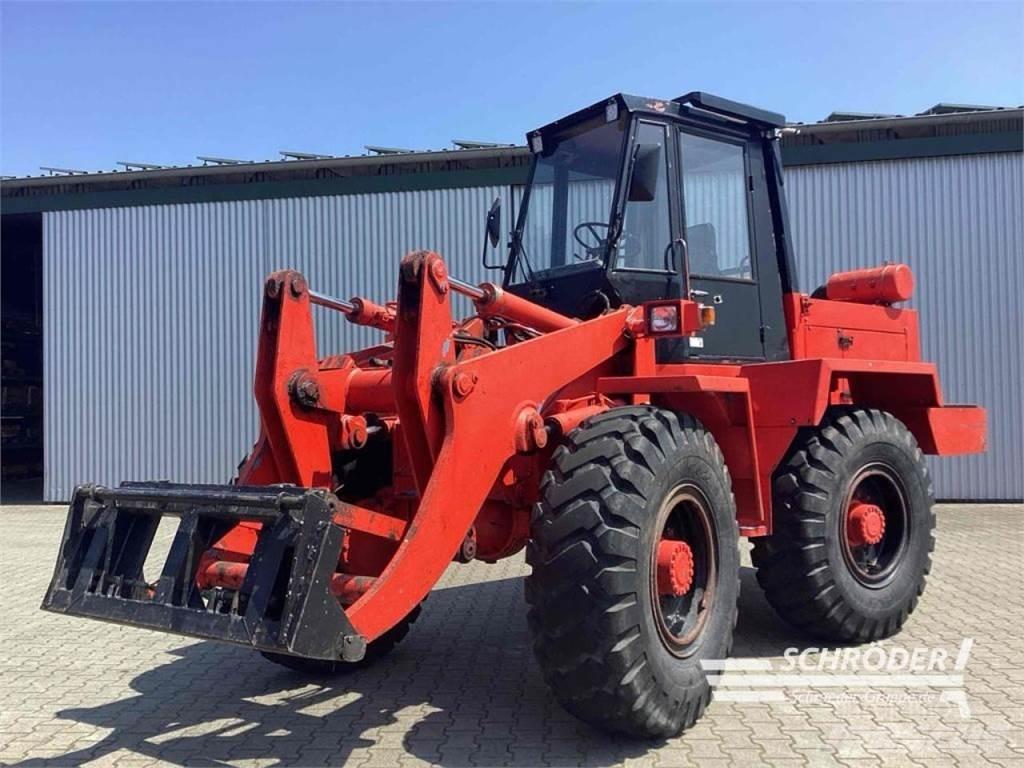O&K L 15 輪胎式裝載機