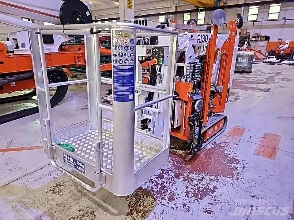 EasyLift R130 曲臂高空作業車