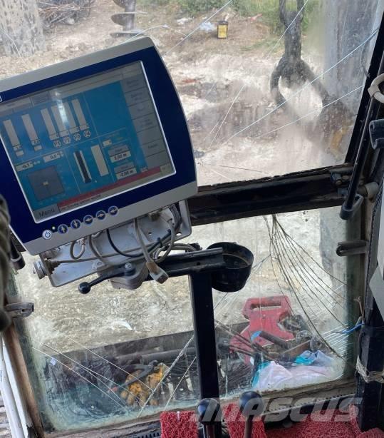 Bauer BG 24 H 重型鑽孔機