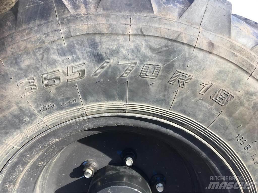 New Holland W50c 輪胎式裝載機