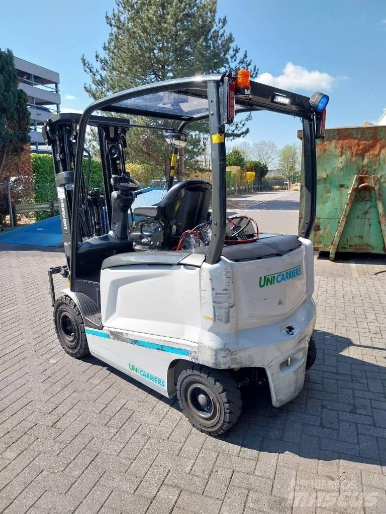 UniCarriers MX 25 電動堆高機