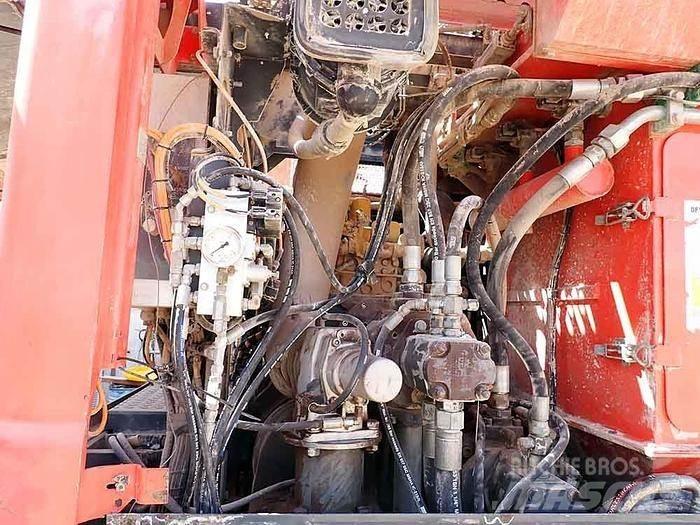 Sandvik DP1100I 鑽孔機