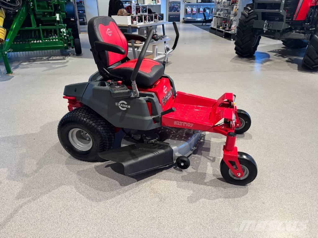 Cramer 82ZT107 騎乘式割草機