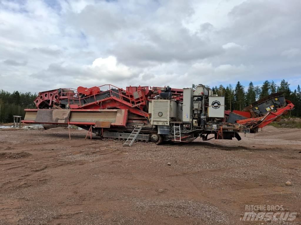 Sandvik UH 450 E 移動式壓碎機