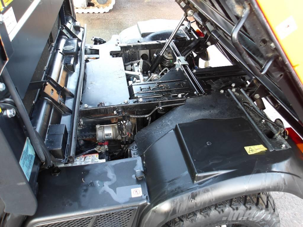 Kubota RTV-X 900 多功能車