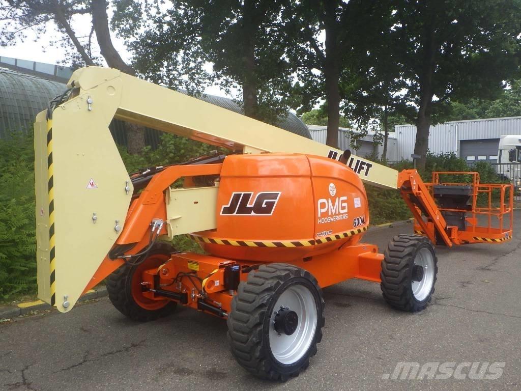 JLG 600AJ 曲臂高空作業車