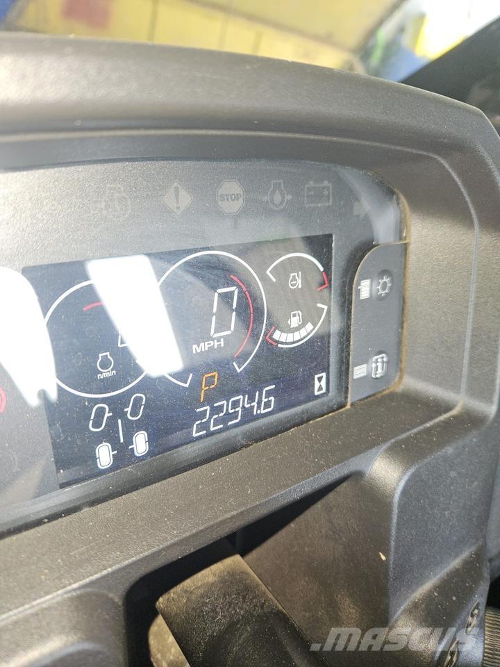 John Deere XUV865M 全地形車