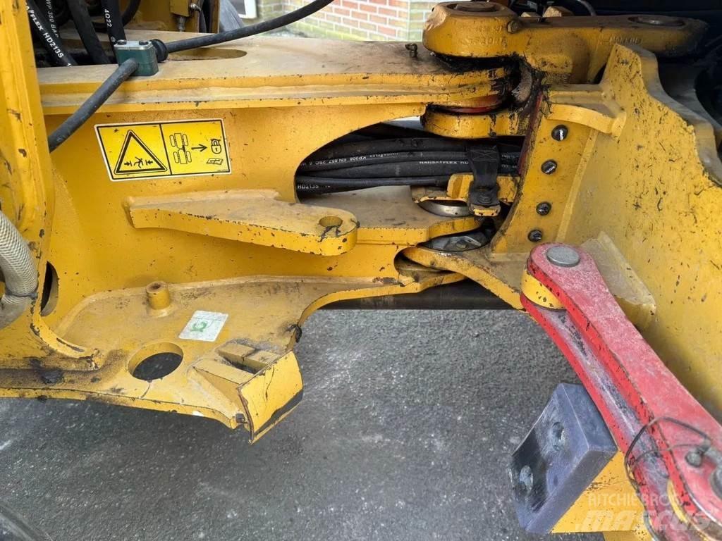 CAT 907M 輪胎式裝載機