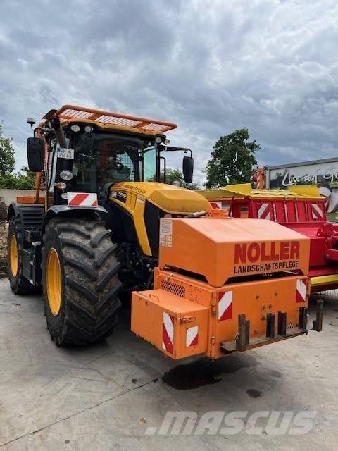JCB Fastrac 4220 曳引機