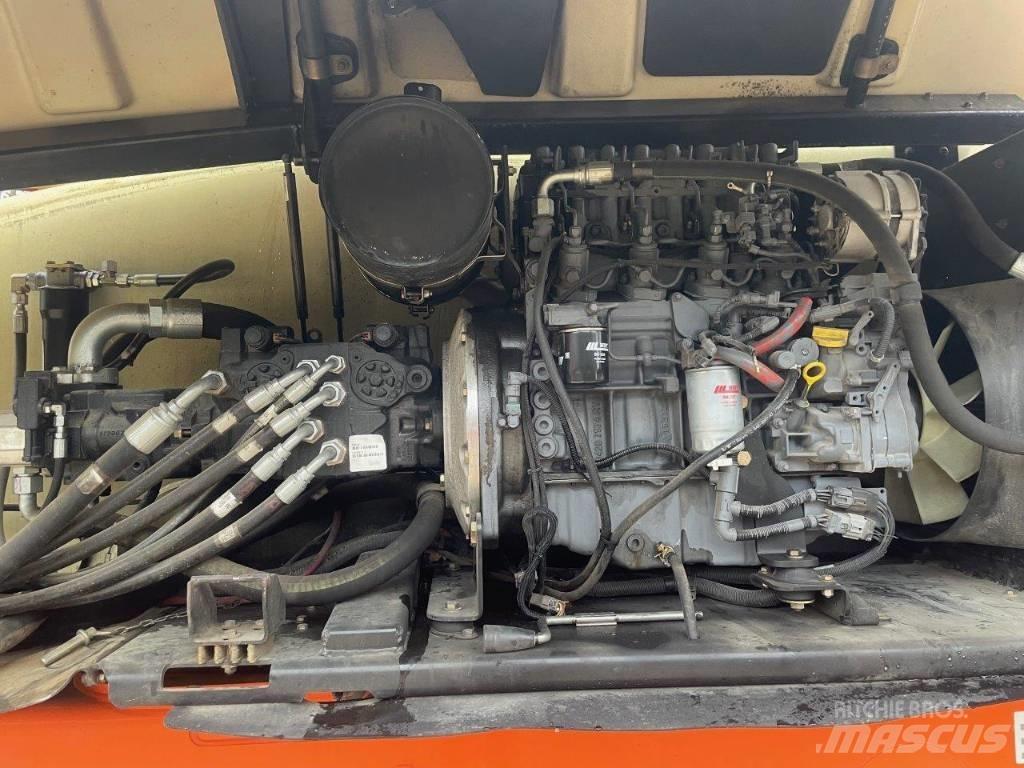 JLG 1250 AJP 曲臂高空作業車