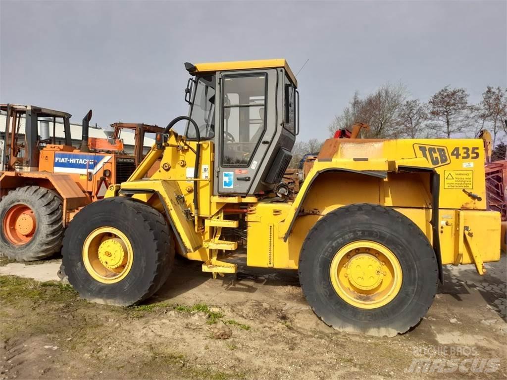 JCB 435 輪胎式裝載機