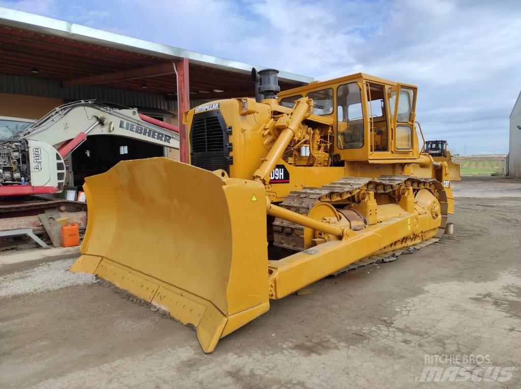CAT D 9 H 履帶推土機