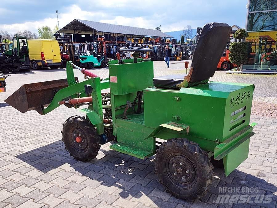 JPC ME 18 輪胎式裝載機