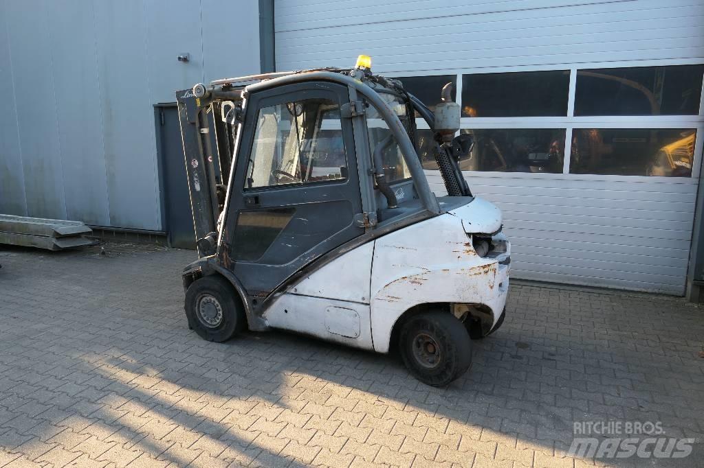 Linde H 30 D 柴油卡車