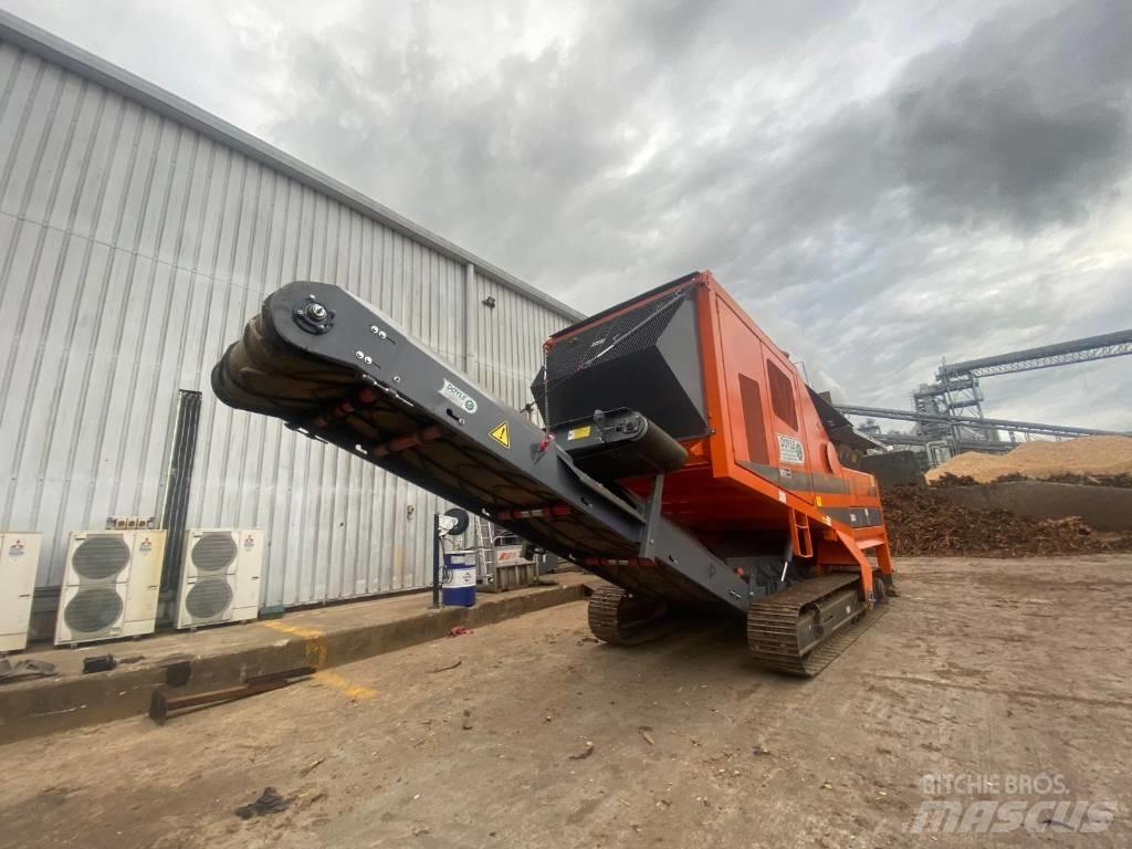 Arjes Titan 900 其他物料運輸工具