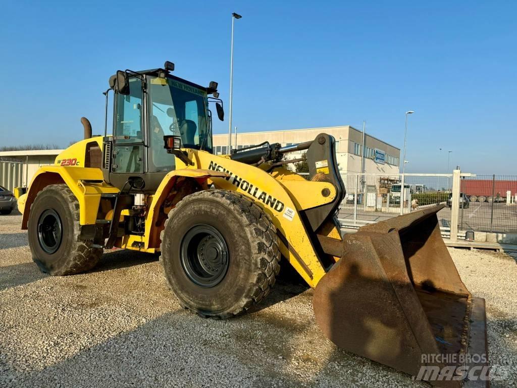 New Holland W 230 C 輪胎式裝載機